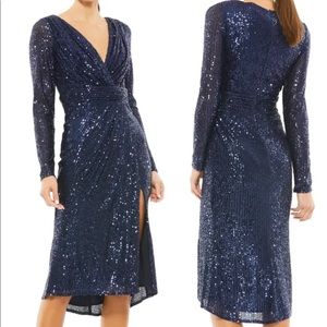 NWT Size 14 Mac Duggal midnight long sleeve sequin dress with slit